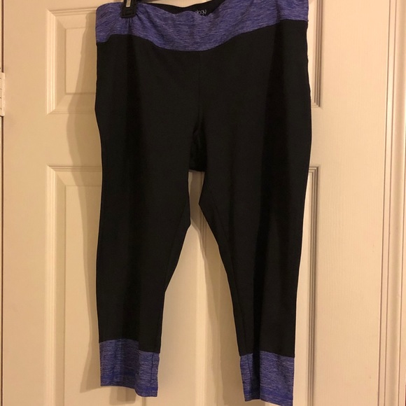Ideology Pants - Cute Capri workout pants